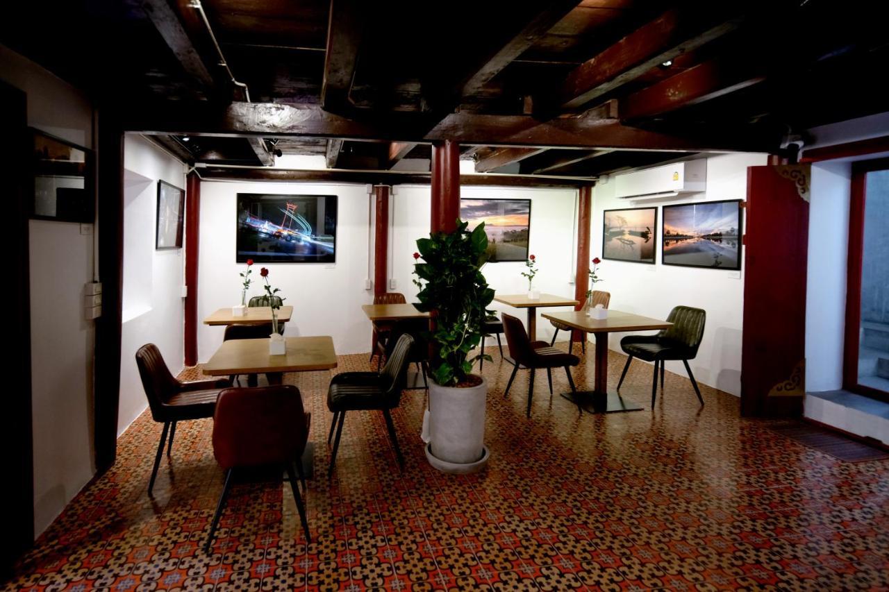 Photohostel Бангкок Экстерьер фото